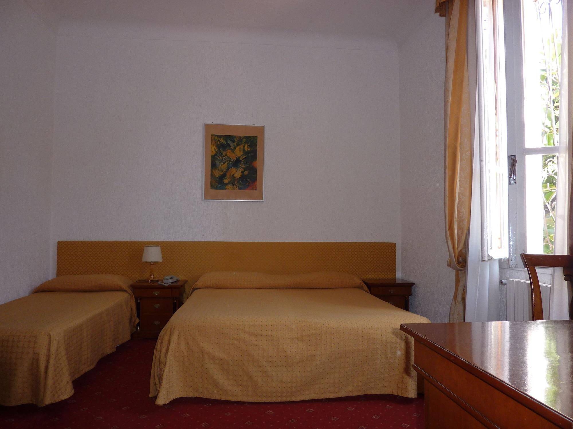 סנרמו Hotel Ariston Montecarlo מראה חיצוני תמונה
