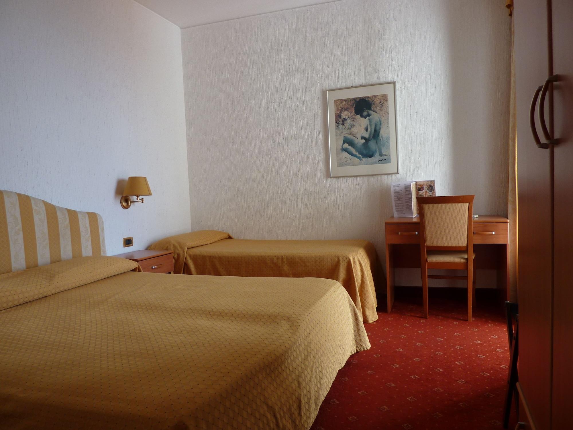 סנרמו Hotel Ariston Montecarlo מראה חיצוני תמונה