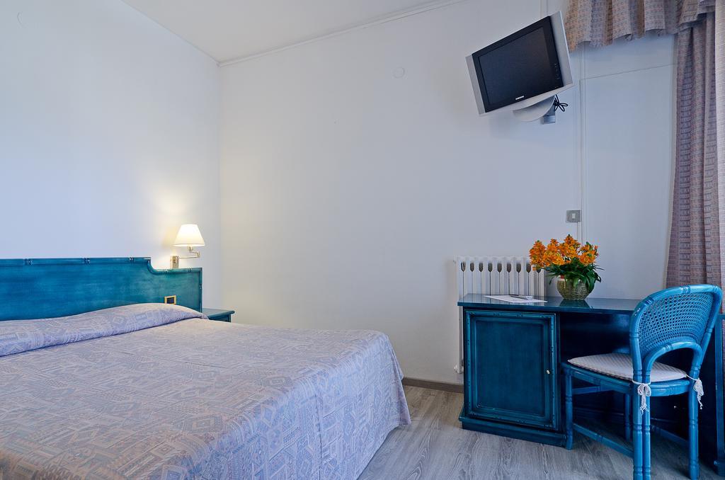 סנרמו Hotel Ariston Montecarlo מראה חיצוני תמונה